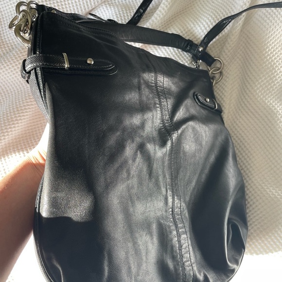 Large Coach Black Leather Tote with Silver Details - Picture 6 of 6